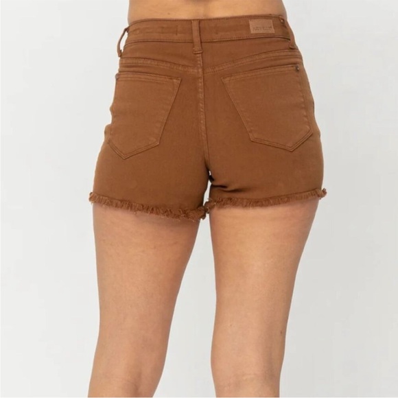 NWT Judy Blue Mid-Rise Cut Off Frayed Brown Shorts - Picture 2 of 10